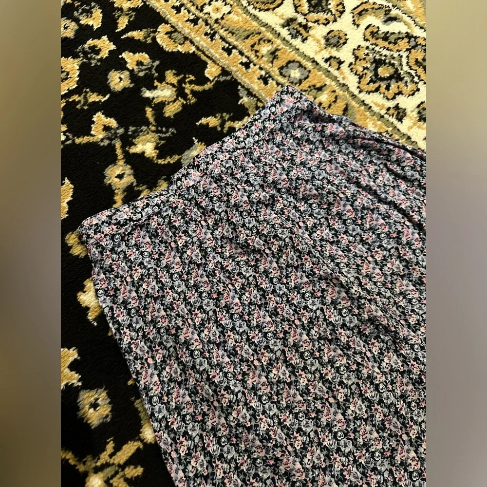 💫Free with purchase 💫Vintage studio blue floral print midi skirt. Size S. - Picture 5 of 8